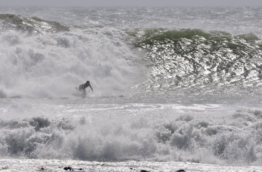 craigwipeoutingo_windsurfersde.jpg